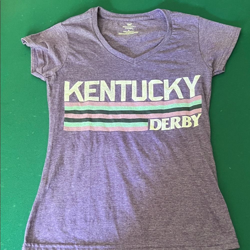 Kentucky Derby Women's Short Sleeve V-Neck Tee - Purple NWOT
